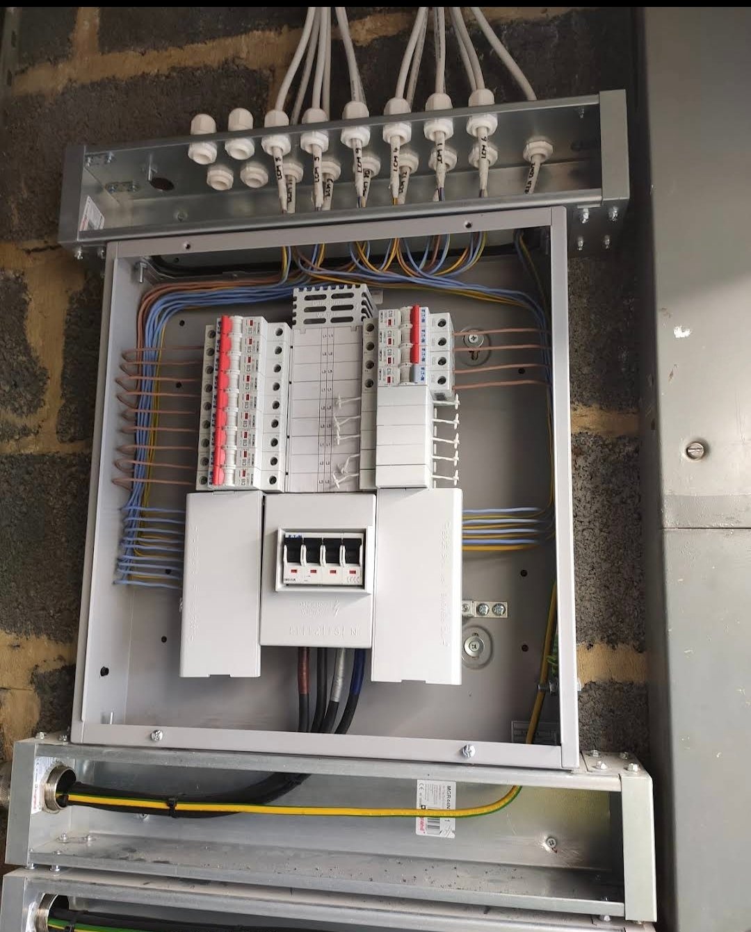 BM SPARKS electrical work in Bromley